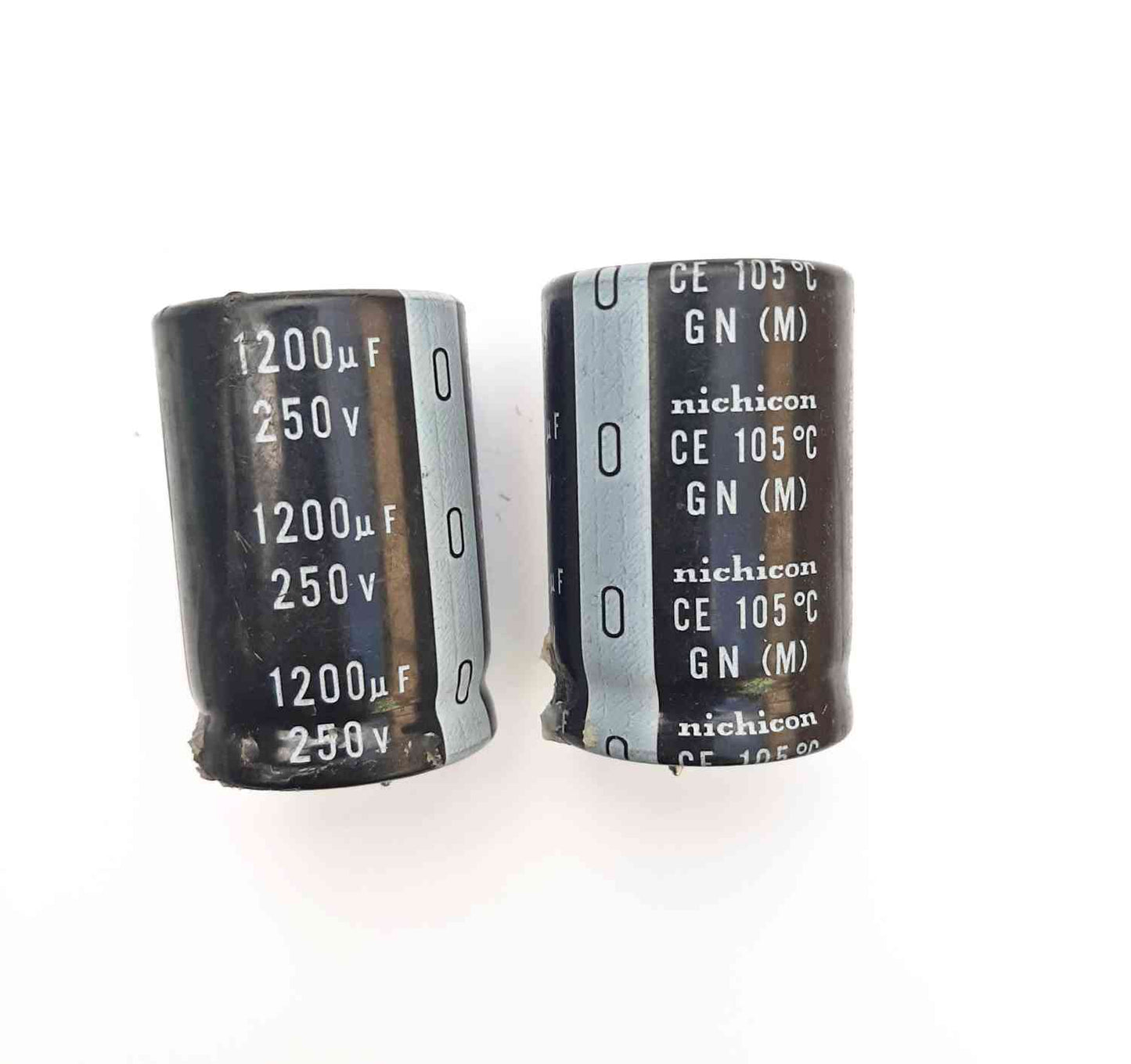 Nichicon 200V 1200uF 35*35mm Capacitor (12Pieces)