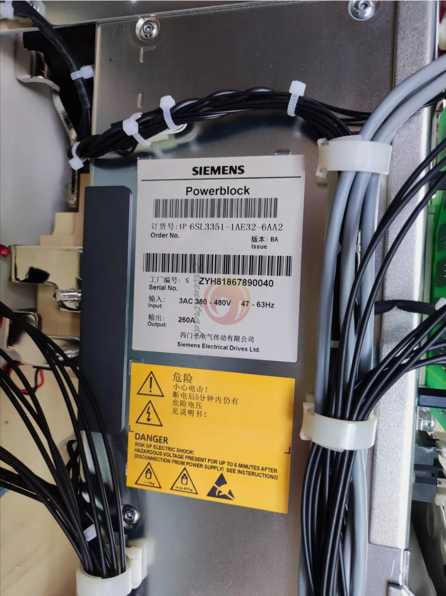 SIEMENS 6SL3351-1AE32-6AA2 Stromversorgungsmodul