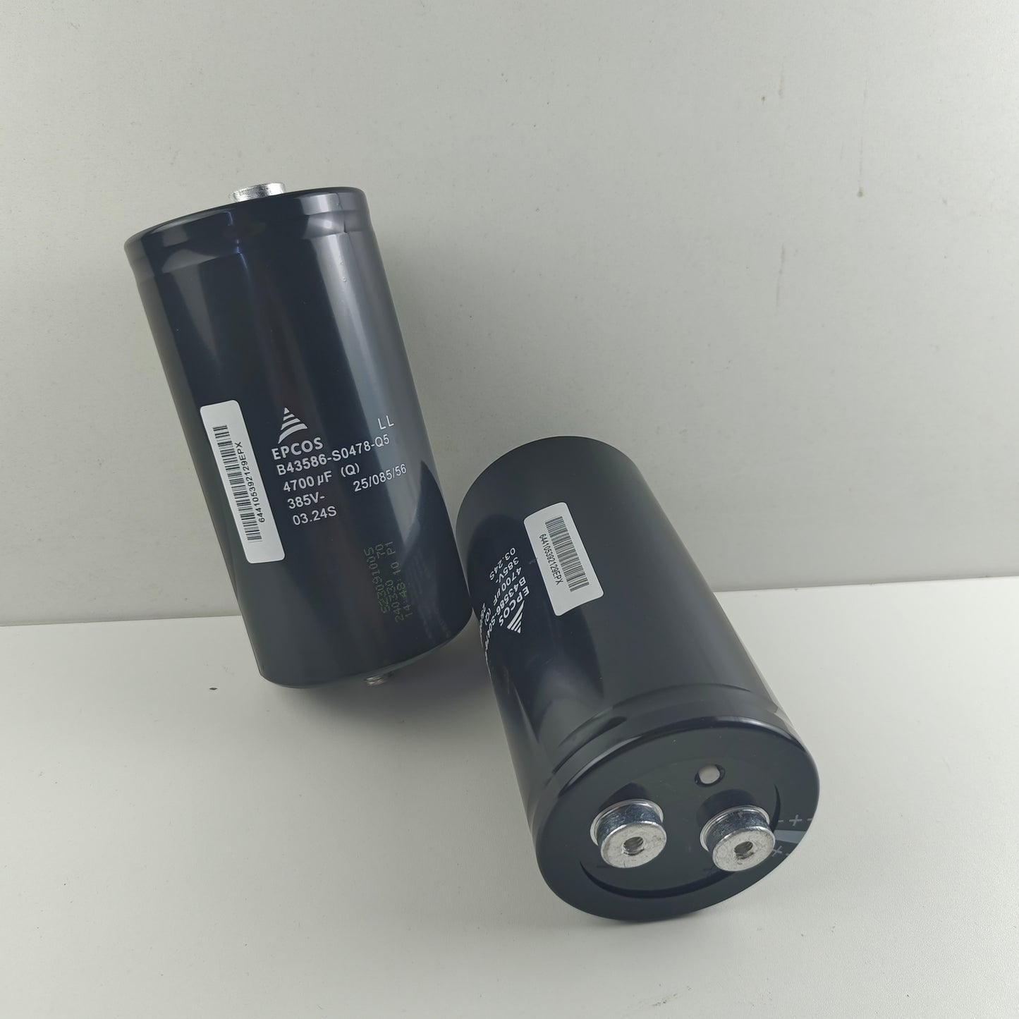 Condensador electrolítico de aluminio EPCOS B43564-S9528-M3, 5200 µF, 400 V CA (paquete de 12)