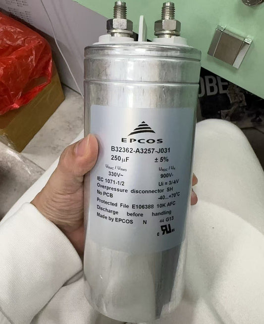 Condensador EPCOS B32362-A3257-J031 de 330 V y 250 µF (3 unidades)