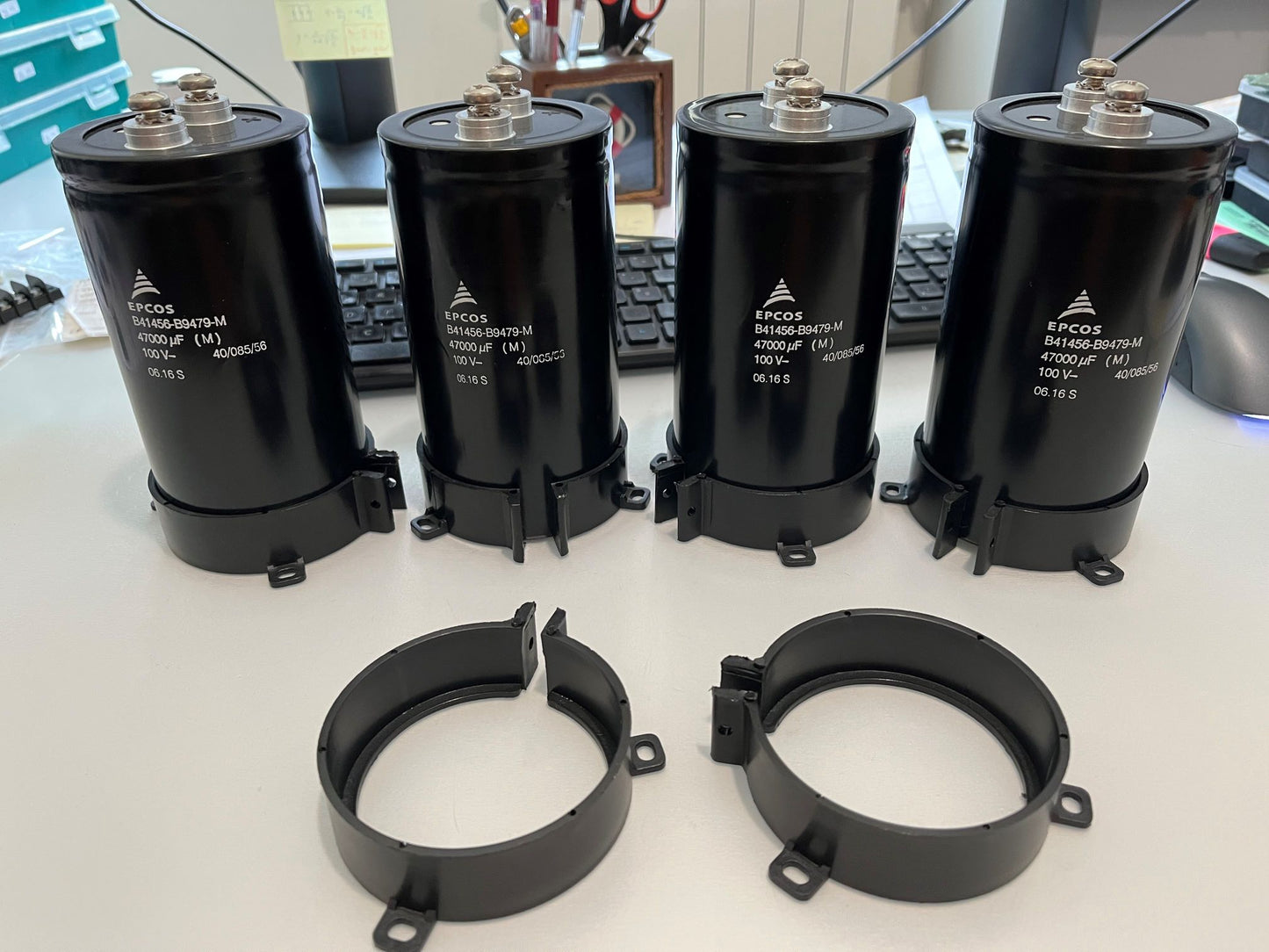 Condensador EPCOS B41456-B9479-M de 100 V y 47000 uF (12 unidades)