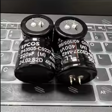 Condensador EPCOS B43231-A9567-M de 400 V y 560 µF (12 unidades)