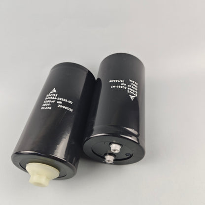 Condensador EPCOS B43584-S2828-M2 de 8200 UF y 200 V (12 unidades)