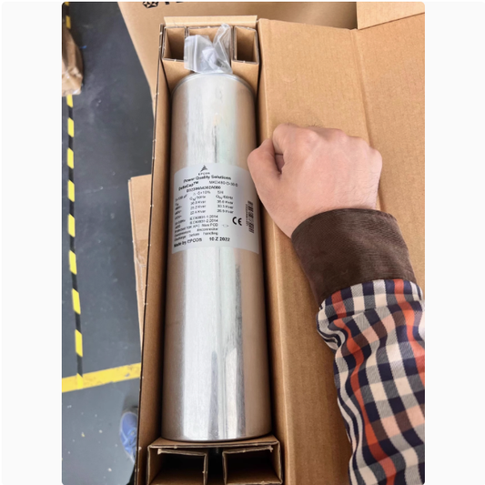 EPCOS B32304A4302A080 MKD480-D-30.0 480V 3×138uF Kondensator