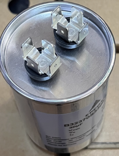 EPCOS B32370S3306J030 30 UF 330 V/460 V AC-Kondensator (12 Stück)