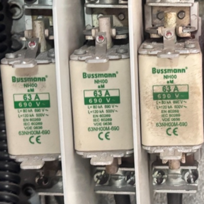 Bussmann 63NH00M-690 63A 690V Fuses (3 Pieces)