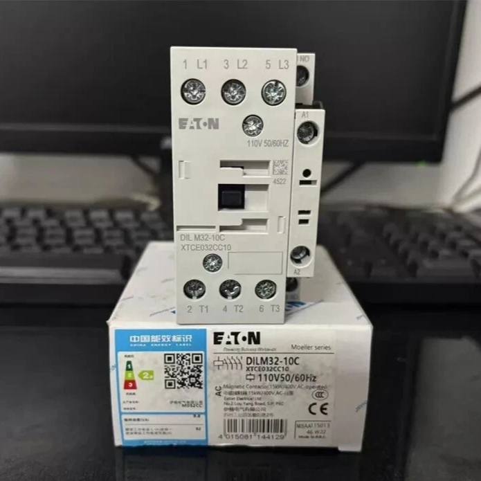 Contactor Eaton Moeller DILM32-10C XTCE032CC10 de 200-240 V CC